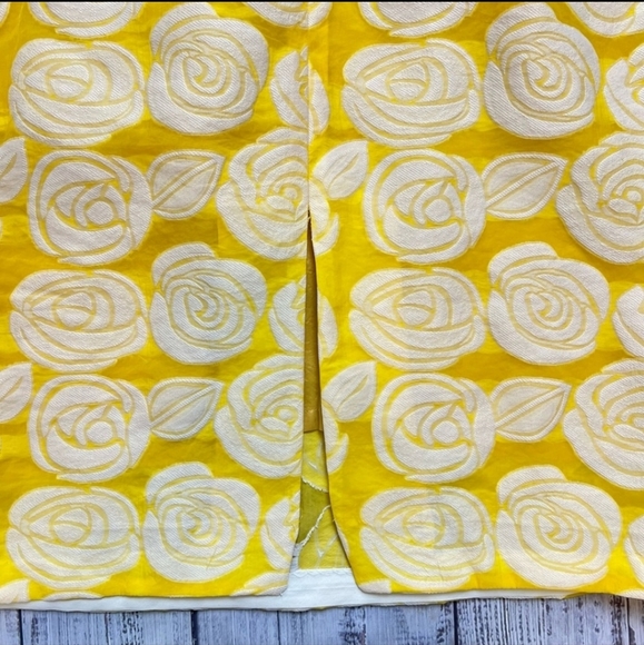 Antonio melani lemon yellow rose print dress. size 8 - Picture 6 of 10